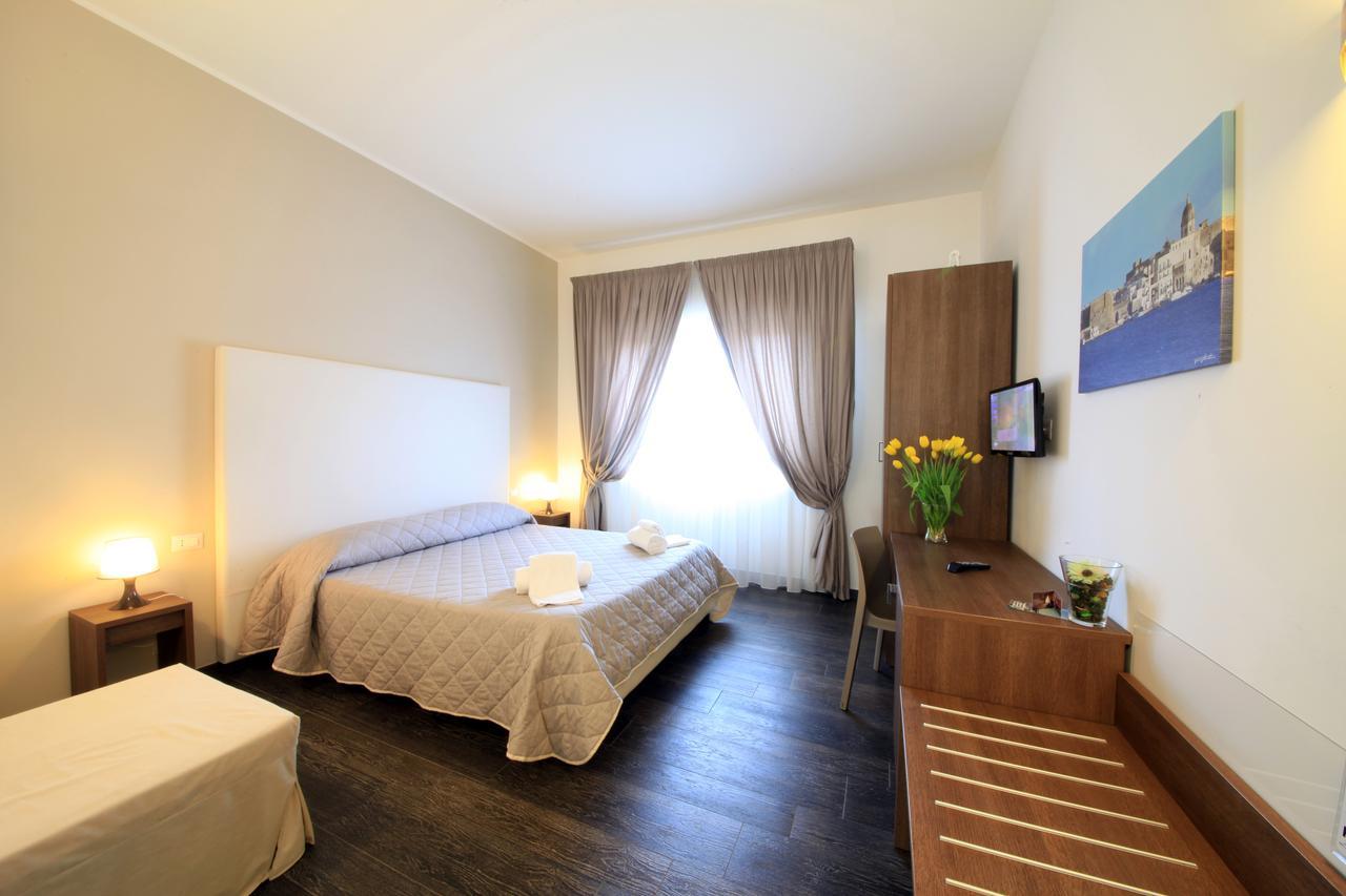 B&B Al Picchio モノーポリ エクステリア 写真