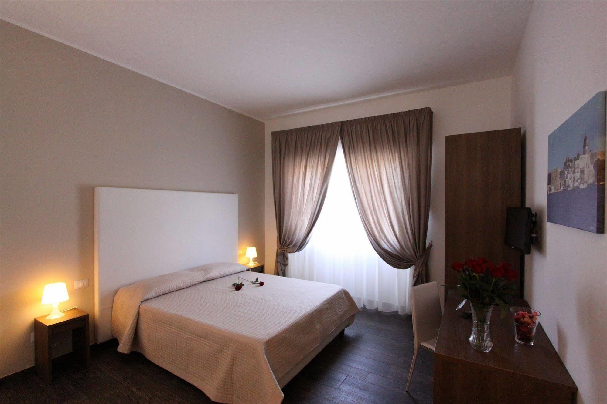 B&B Al Picchio モノーポリ エクステリア 写真